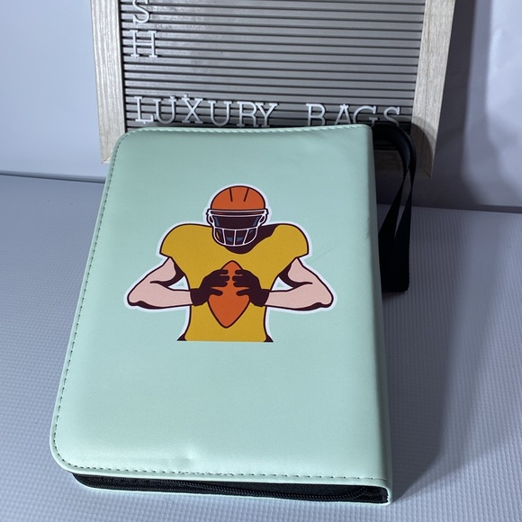Football card holder - Picture 5 of 5